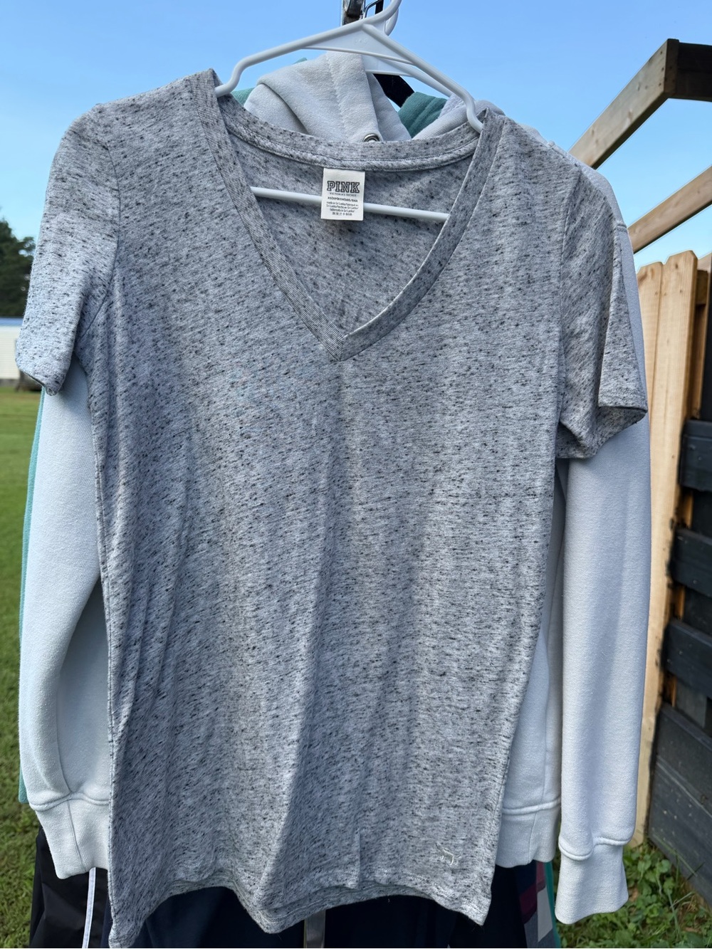 PINK Victoria's Secret Heathered Gray V-Neck Short Sleeve Tee